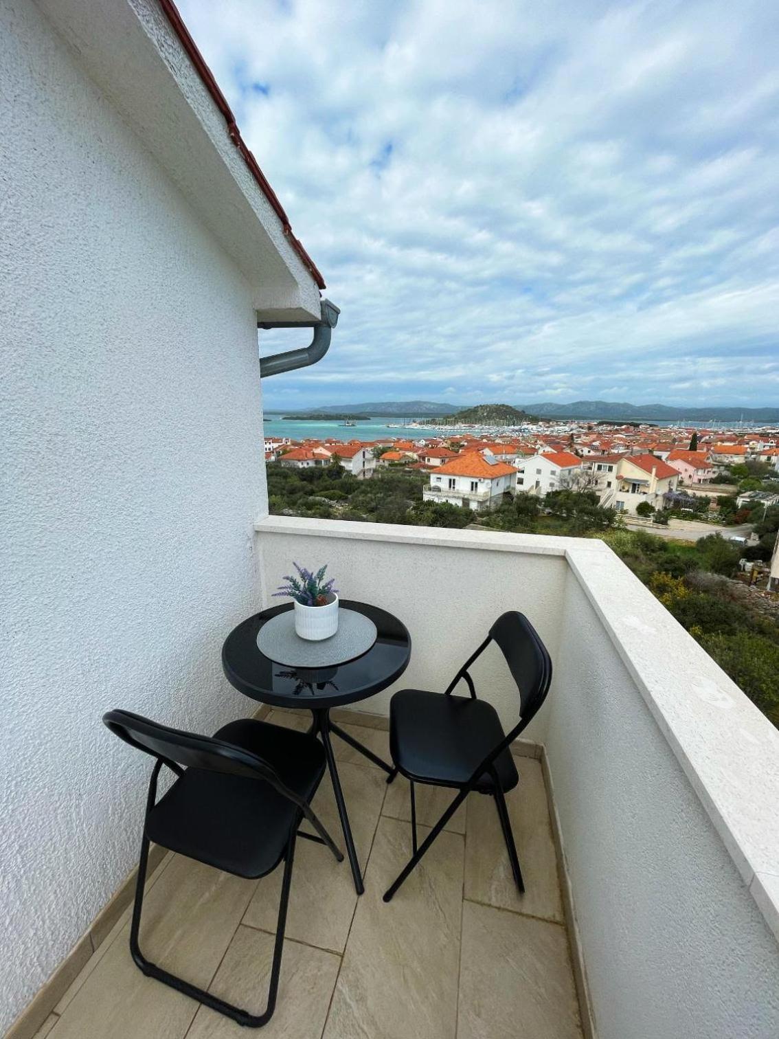 Apartment Kostelić Murter Zewnętrze zdjęcie
